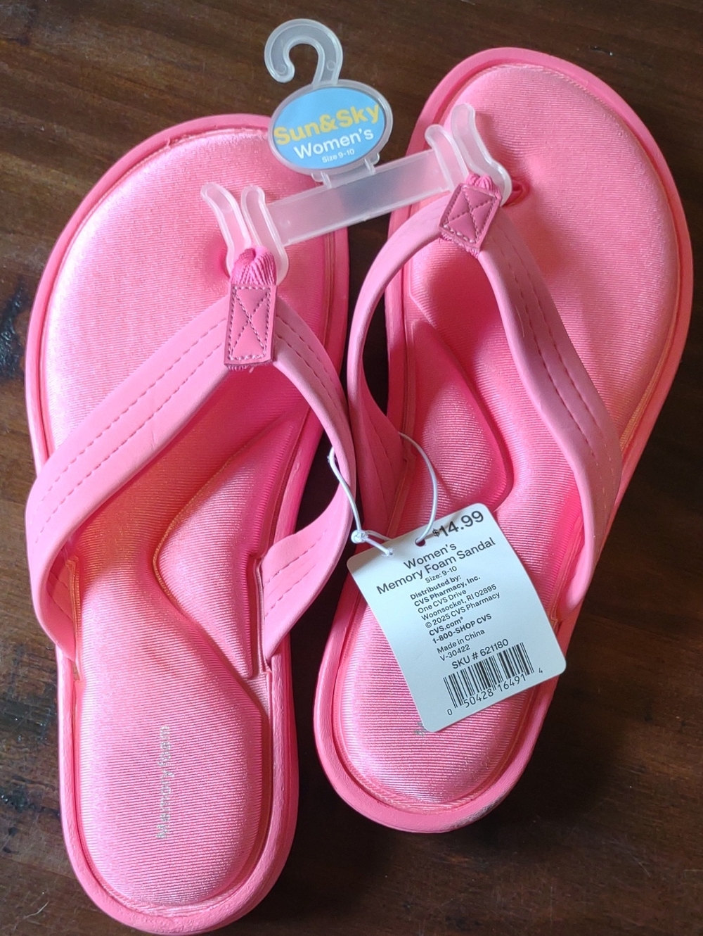 Sun & Sky Women's Pink Memory Foam Sandals